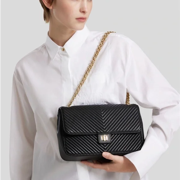 Furla Luxury “Popstar” Small Italian Leather Bag - Picture 1 of 13